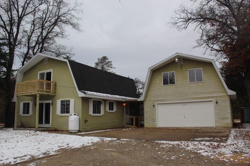 11424 Stephan Bridge Rd, Roscommon, MI, 48653-9737 | Card Image