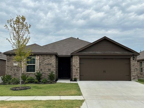 1329 Skyline Dr, Denton, TX, 76207-4582 | Card Image