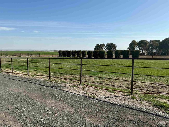 1852 E 4400 N, House other with 3 bedrooms, 3 bathrooms and 3 parking in Buhl ID | Image 39