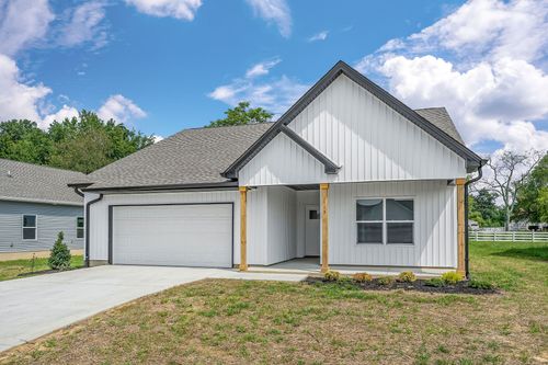 113 Reece Rd, Baxter, TN, 38544-2222 | Card Image