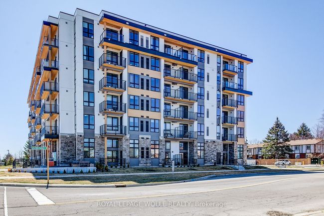 407 - 101 Golden Eagle Rd, Condo with 1 bedrooms, 1 bathrooms and null parking in Waterloo ON | Image 4