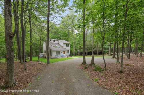 34 Sheffick Dr, Clifton Twp, PA, 18424 | Card Image