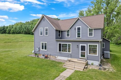 S1689 County Road Xx, Alma, WI, 54610-8130 | Card Image