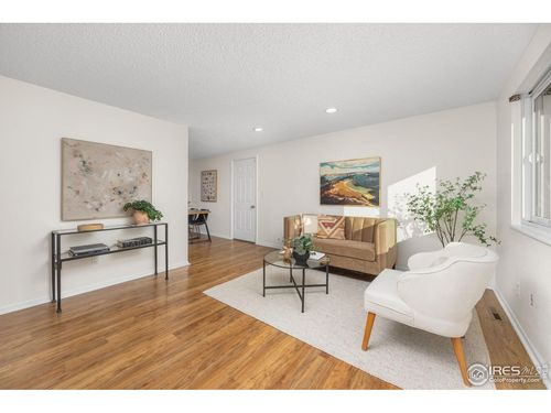 815 Hilltop St, Longmont, CO, 80504-4613 | Card Image