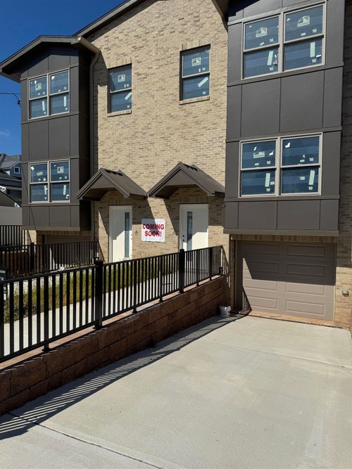 b-761 B 4th St, Secaucus, NJ, 07094 | Card Image