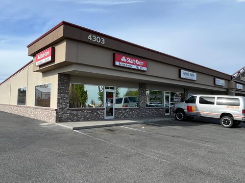 a-4303 W 27th Ave, Kennewick, WA, 99338-1986 | Card Image