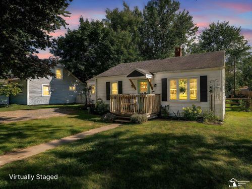 164 E Madison St, Petersburg, MI, 49270-9477 | Card Image