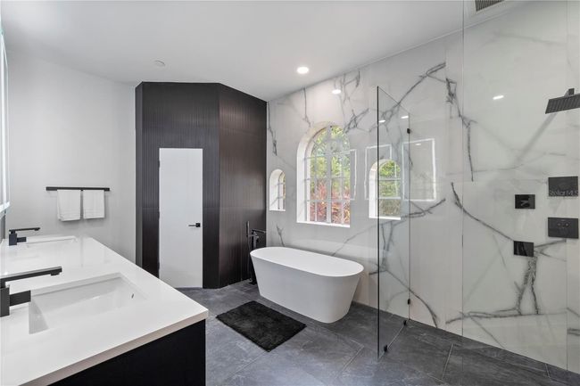 10849 Emerald Chase Dr, House other with 5 bedrooms, 6 bathrooms and null parking in ORLANDO FL | Image 17
