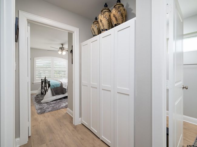 401 Meadows Ct, House other with 4 bedrooms, 3 bathrooms and null parking in Chandler TX | Image 23
