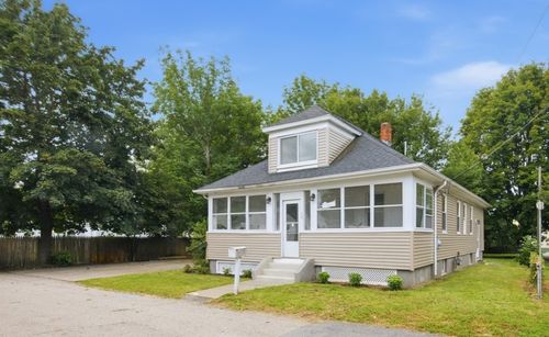 45 Eddy St, Cranston, RI, 02920-7908 | Card Image