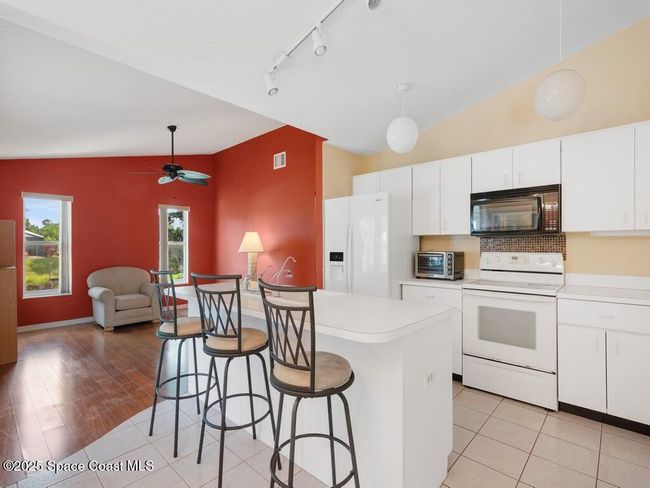344 Concha Dr, House other with 3 bedrooms, 2 bathrooms and null parking in Sebastian FL | Image 15