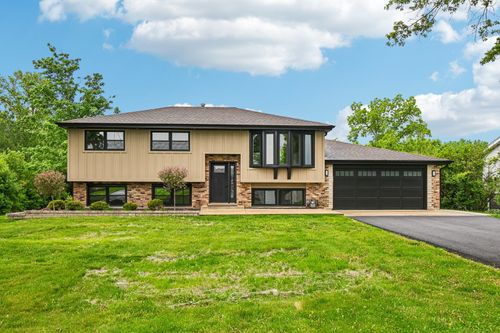 10521 Fitzsimmons Dr, Palos Park, IL, 60464-2214 | Card Image