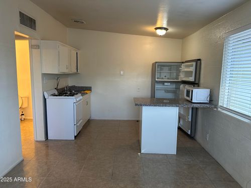 b-903 S Mariana St, Tempe, AZ, 85281-7354 | Card Image
