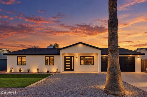 3701 E Emile Zola Ave, Phoenix, AZ, 85032-6221 | Card Image