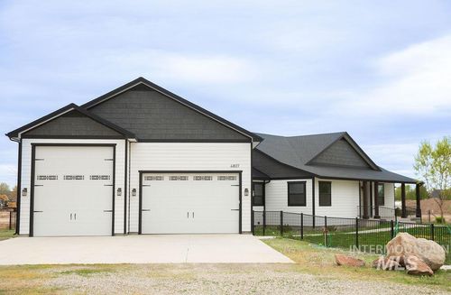 4807 W Little Feather Ln, Eagle, ID, 83616-3353 | Card Image