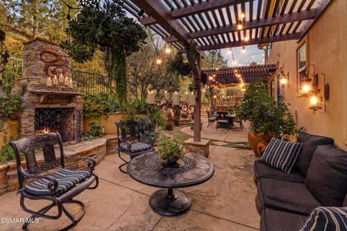3320 Whispering Glen Ct, Simi Valley, CA, 93065-0596 | Card Image