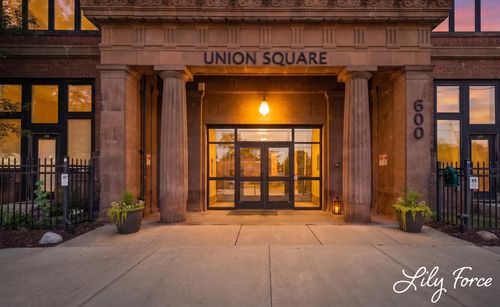 208-600 Broadway Avenue Nw, Grand Rapids, MI, 49504 | Card Image