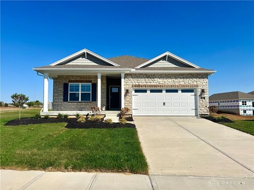 493 Hollywood Blvd, Xenia, OH, 45385-1357 | Card Image