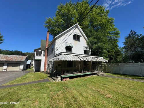 1729 N Main St, Honesdale, PA, 18431-2045 | Card Image