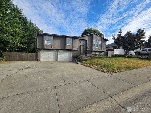 611 Marcie Ct, East Wenatchee, WA, 98802-4680 | Card Image