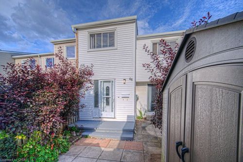 44 Frobisher Crt, Cambridge, ON, N1R6Z5 | Card Image