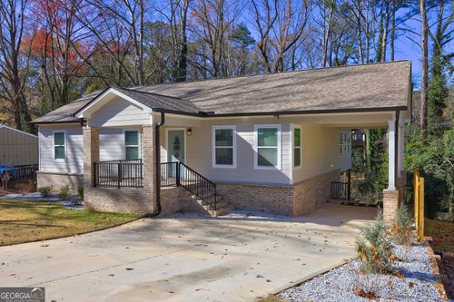6197 Bermuda St, Forest Park, GA, 30297-4201 | Card Image