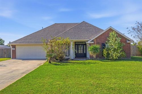 5846 W Kayleigh Ln, Lake Charles, LA, 70605-7185 | Card Image