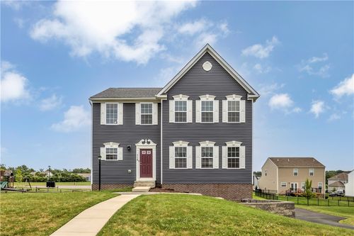 115 Cottonwood Dr, Brighton Twp, PA, 15009-9551 | Card Image