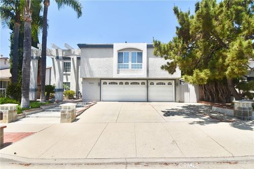 2163 N Justin Ave, Simi Valley, CA, 93065-2549 | Card Image