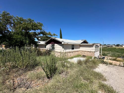 4128 Lake County Road 254, Colorado City, TX, 79512-7708 | Card Image