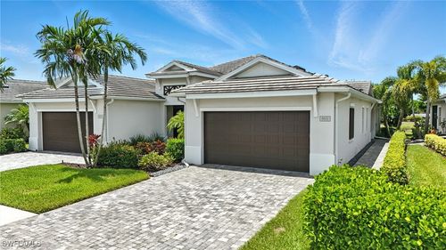 8951 Saint Lucia Dr, NAPLES, FL, 34114-2902 | Card Image