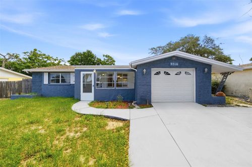 9316 Mark Twain Ln, PORT RICHEY, FL, 34668-4375 | Card Image