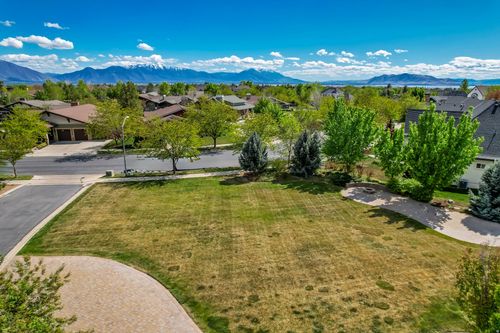 26-1626 W 1970 N, Provo, UT, 84604-5661 | Card Image