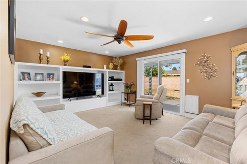 15652 Briarcliff St, Westminster, CA, 92683-7304 | Card Image