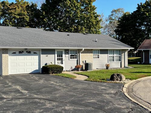 7306-7306 Dunwood Ct, Fox Lake, IL, 60020-1011 | Card Image
