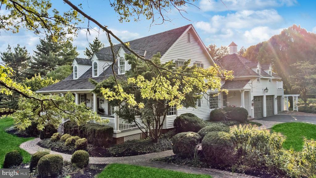 Sprucefield Ct, New Hope, PA 18938