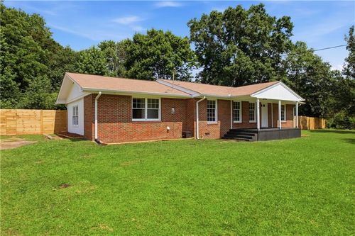 213 Wilbanks Cir, Dallas, GA, 30132-5718 | Card Image