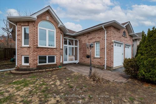 104 Marsellus Dr, Barrie, ON, L4N8R7 | Card Image