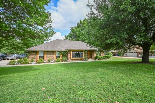 912 N Dove Rd, Grapevine, TX, 76051-6604 | Card Image