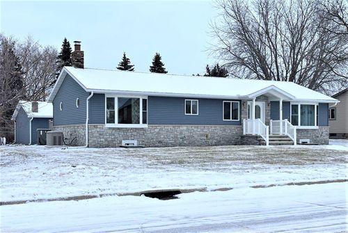 1428 2nd Street S, Sauk Centre, MN, 56378 | Card Image