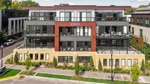 208-253 Lake St E, Wayzata, MN, 55391-1667 | Card Image