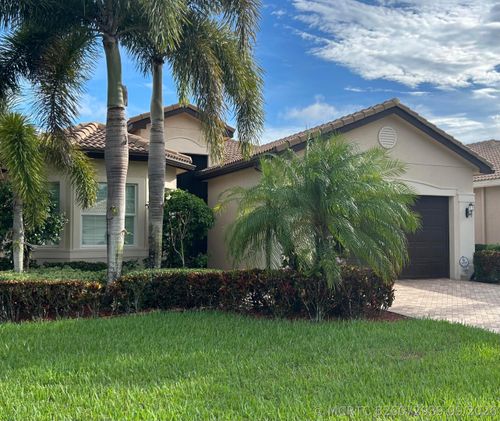 8202 Mount Thor Ln, Boynton Beach, FL, 33473-5078 | Card Image
