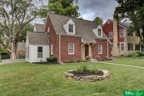 2002 N 55th St, Omaha, NE, 68104-4238 | Card Image