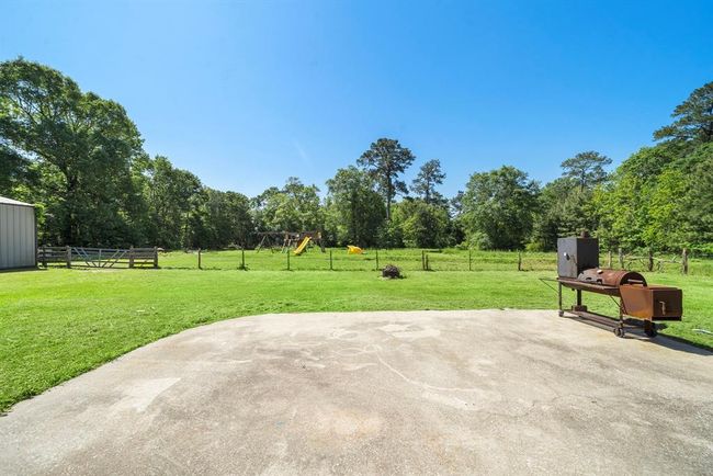 424 Hankamer Loop, House other with 3 bedrooms, 3 bathrooms and 2 parking in Hankamer TX | Image 42