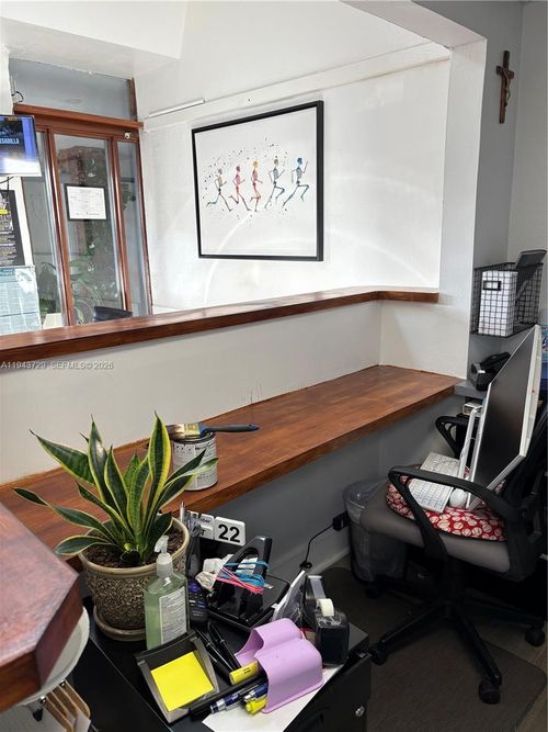 600 E 25th St, HIALEAH, FL, 33013-3801 | Card Image