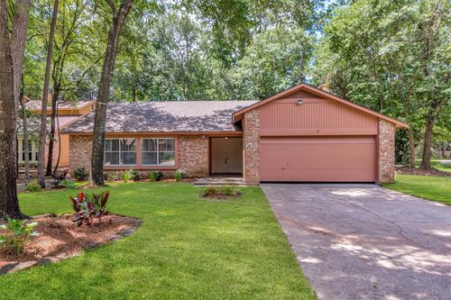1 Bellbird Ct, The Woodlands, TX, 77380-3309 | Card Image