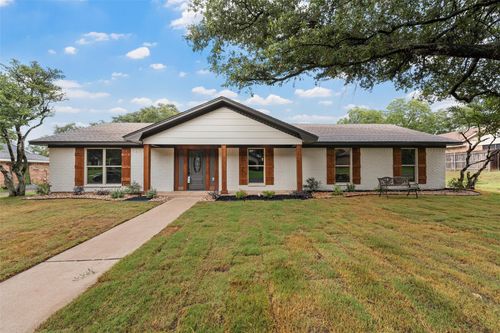 809 Ivy Ann Dr, Woodway, TX, 76712-3468 | Card Image