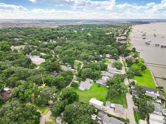 Roughly 500 ft from Galveston Bay | Image 41