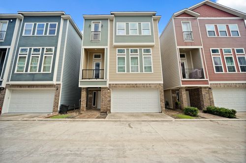 2110 Oatfield Dr, Houston, TX, 77018-1493 | Card Image