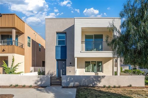 446 Chorus, Irvine, CA, 92618-1412 | Card Image